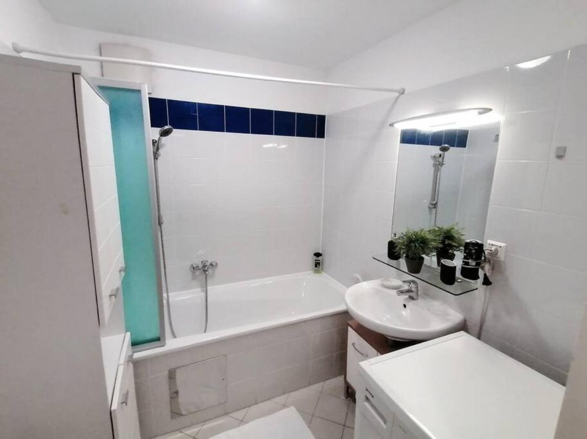 Nd Exquisites Wundervolles Ruhiges Terrassenapartment Mit Garage Vienne Extérieur photo